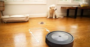 Najnowszy robot Roomba firmy iRobot wykorzystuje sztuczną inteligencję, aby uniknąć psich kupy