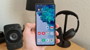 Hit MediaMarkt: Galaxy S20 FE + Galaxy Buds skutecznie z zyskiem