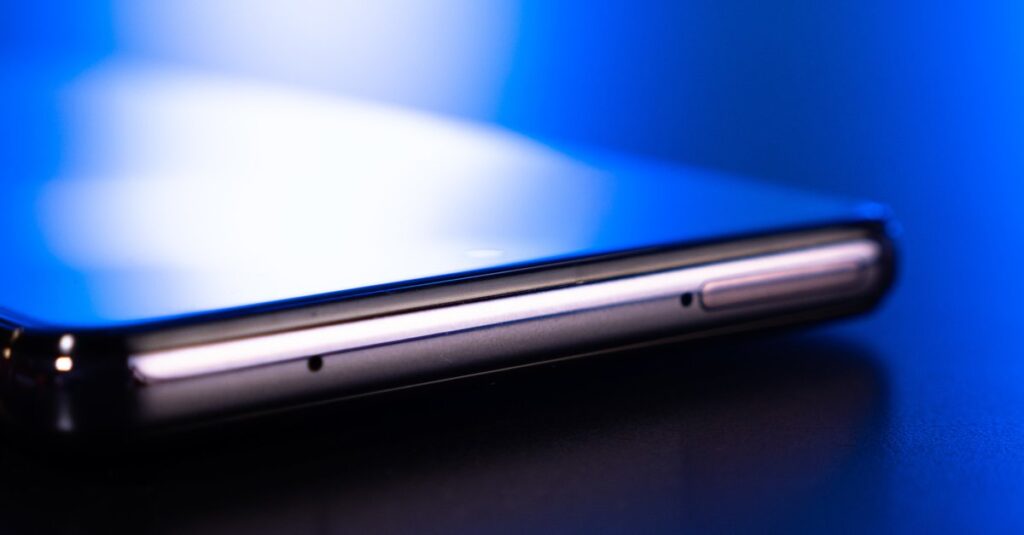 Samsung czy Apple: gdzie można znaleźć więcej smartfonów za 500 euro?