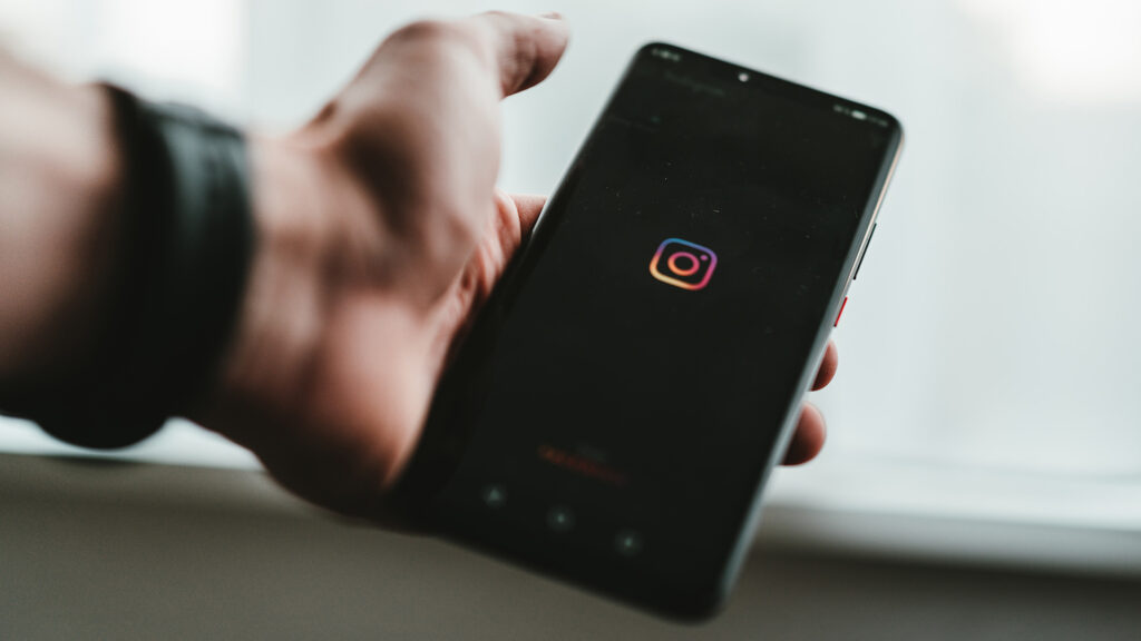 Jak usunąć wiadomości z Instagrama