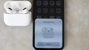 Co to jest dźwięk przestrzenny Apple i jak działa z AirPods?