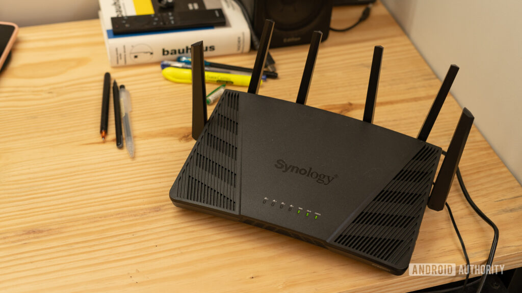 Firma Synology zbudowała router Wi-Fi dla połączonego domu i uwielbiam go