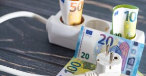 Zaoszczędź ponad 1000 euro na kosztach energii: Stiftung Warentest ujawnia, jak to działa