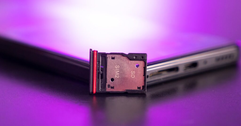Amazon sprzedaje niezwykle szybką kartę microSD z ogromną pamięcią w okazyjnej cenie