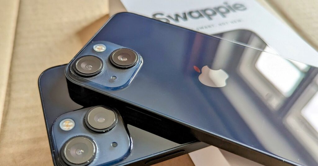 iPhone 13 Mini firmy Swappie w teście: tak nowy sprawia wrażenie używanego