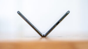 HONOR Magic V2 Ultimate: składany cieńszy niż długopis