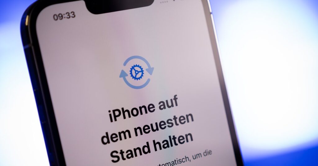 Użytkownicy iPhone’a muszą działać: Apple zamyka niebezpieczną lukę w zabezpieczeniach