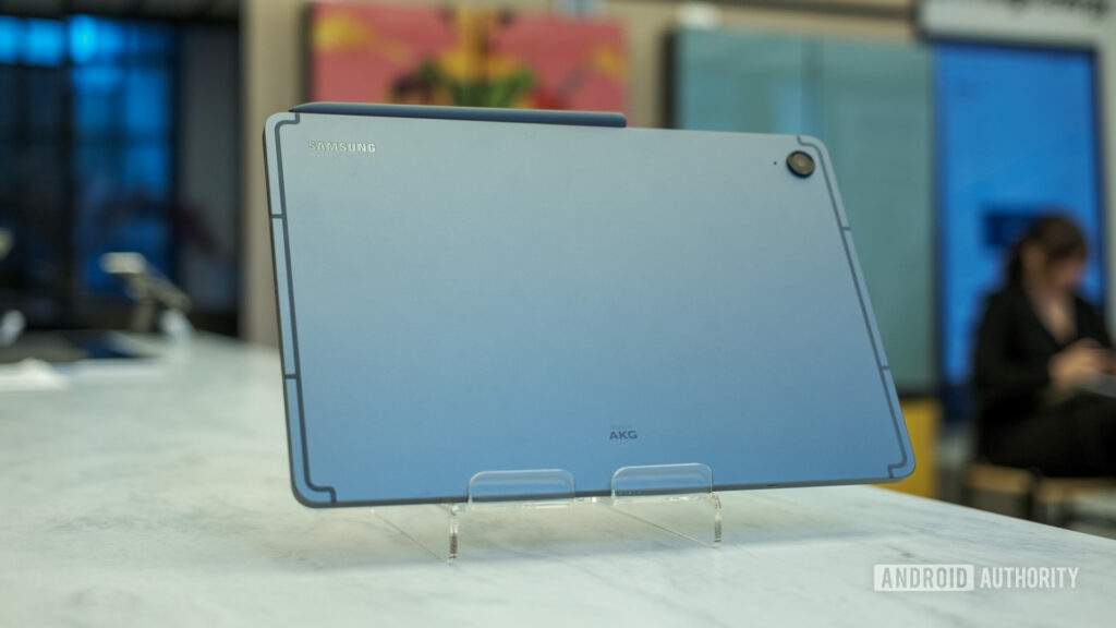 Samsung Galaxy Tab S7 FE vs Galaxy Tab S9 FE: Czy warto dokonać aktualizacji?
