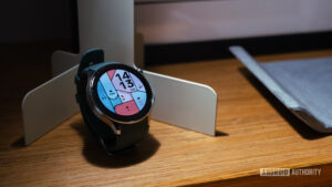 OnePlus Watch 2: Świetny smartwatch, powstrzymywany przez niedociągnięcia Google