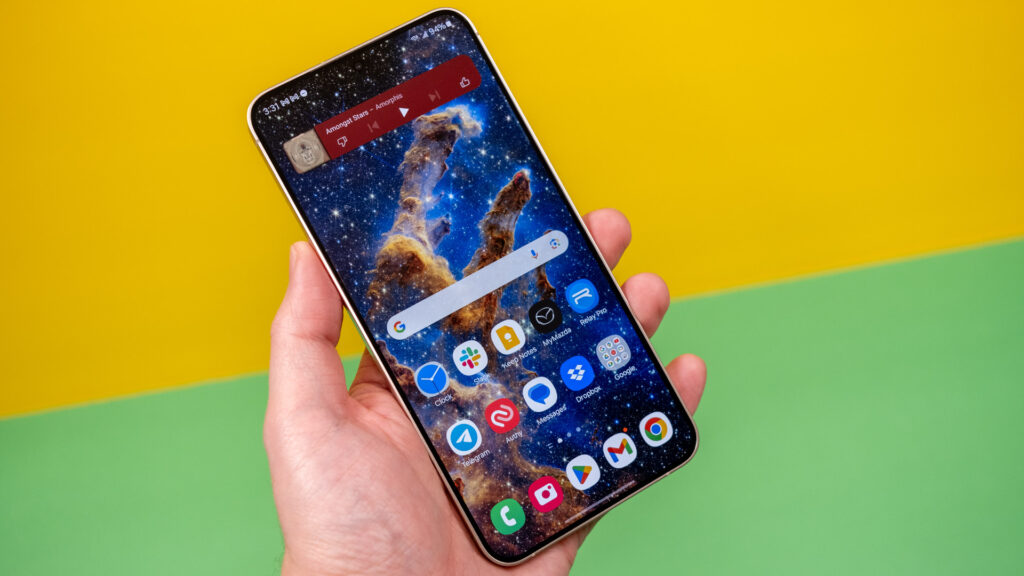 Które telefony Samsunga otrzymają aktualizację do Androida 15?