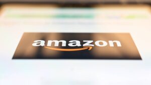 Amazon sprzedaje odkurzacz, który wygląda na znacznie droższy niż w rzeczywistości