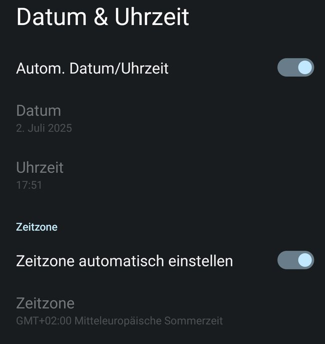 W ustawieniach systemu Android możesz ustawić, czy telefon automatycznie uzyskuje datę, godzinę i strefę czasową.